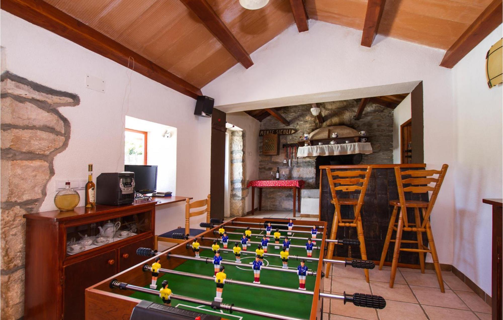 3 Bedroom Nice Home In Breg Rasa Bagian luar foto